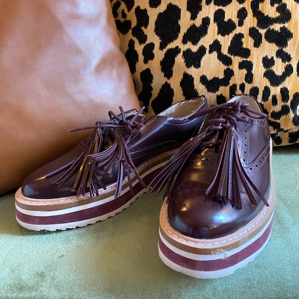 Zara maroon platform oxfords